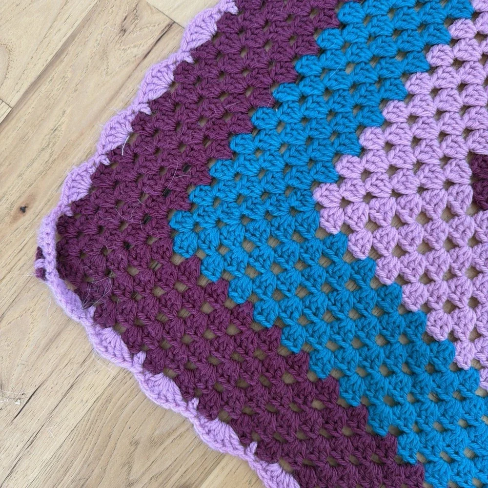 Vintage‎ Hand Crochet Throw Blanket 53x53in